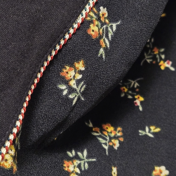 Skies Are Blue Stitch Fix Women's Floral Lined Navy Blue Blazer Size 1X NWT - Picture 4 of 11